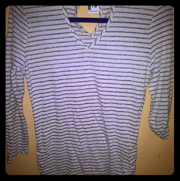 3/4 sleeve Cream&Navy striped top - Picture 1 of 1